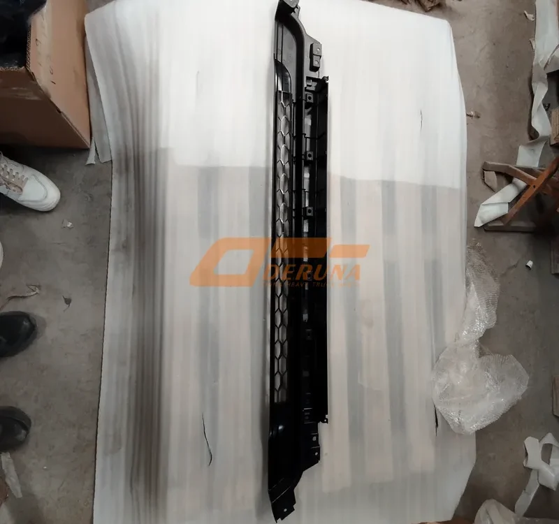 8406035-C6220 Upper Grille-Bumper- 100% Genuine Factory Price