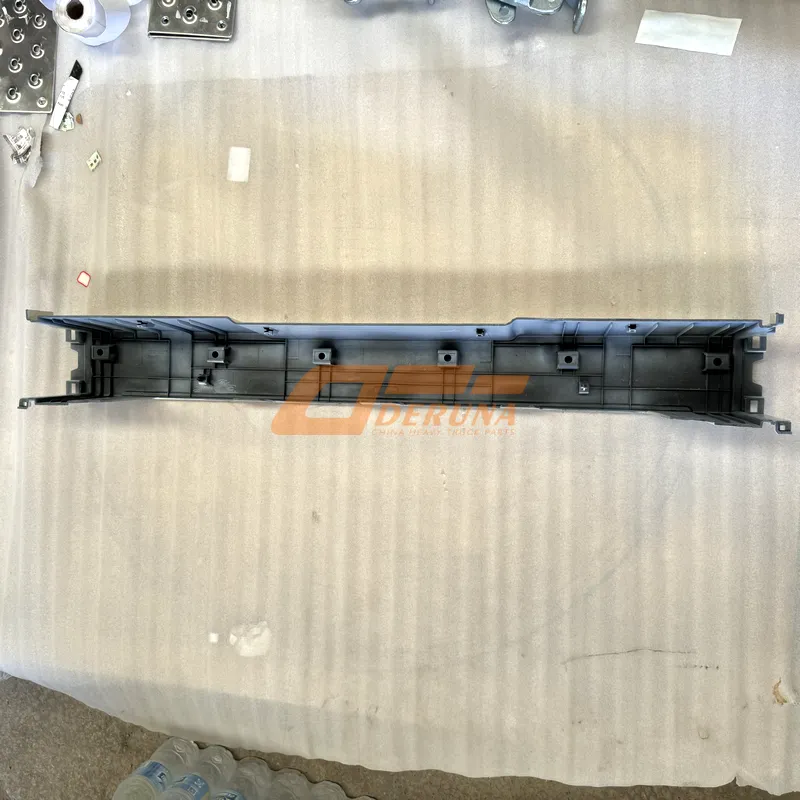 8406613-C6200 Center Bumper - Upper, Non-Metallic- 100% Genuine Factory Price