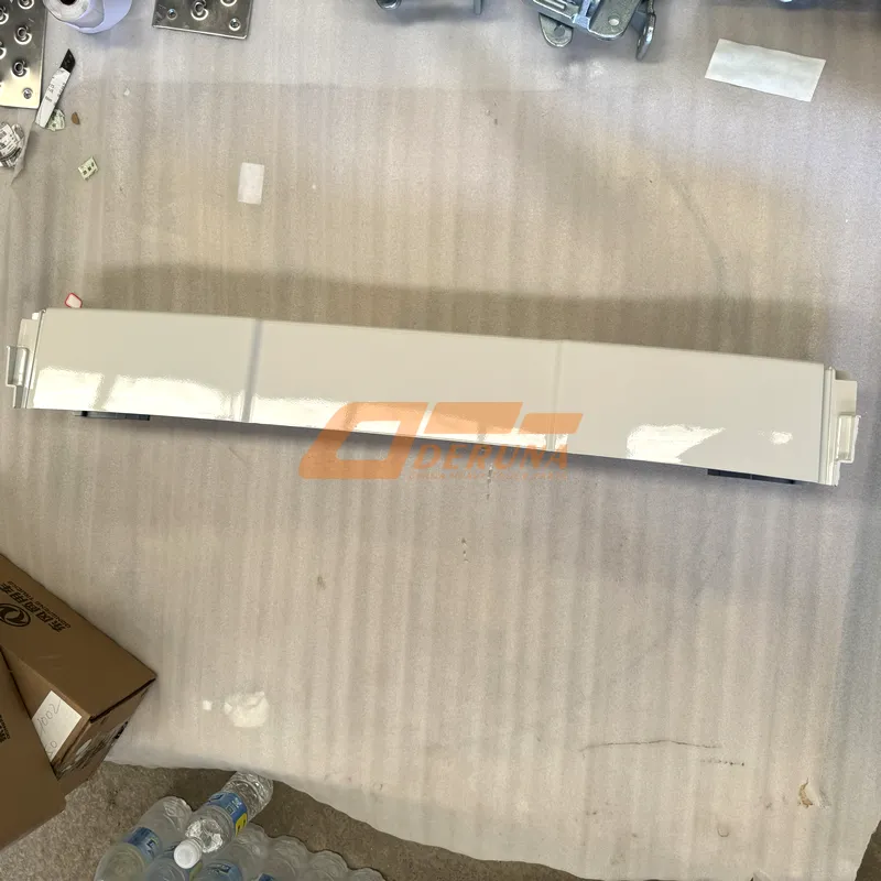 8406613-C6200 Center Bumper - Upper, Non-Metallic- 100% Genuine Factory Price