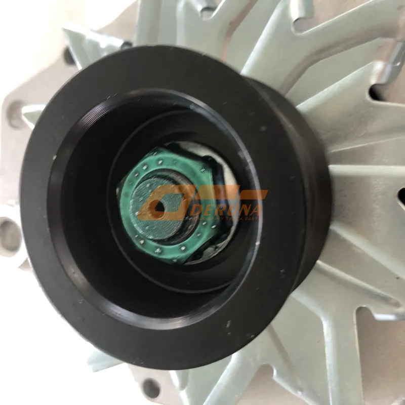 612600090506 Alternator 28V, 70A, Wp10 (8-Way)