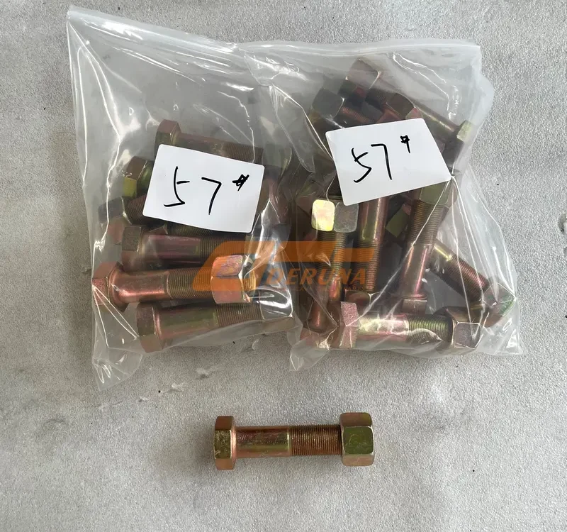 CQ1512495T Bolt Securing Reaction Bar To Axle M24 L=110