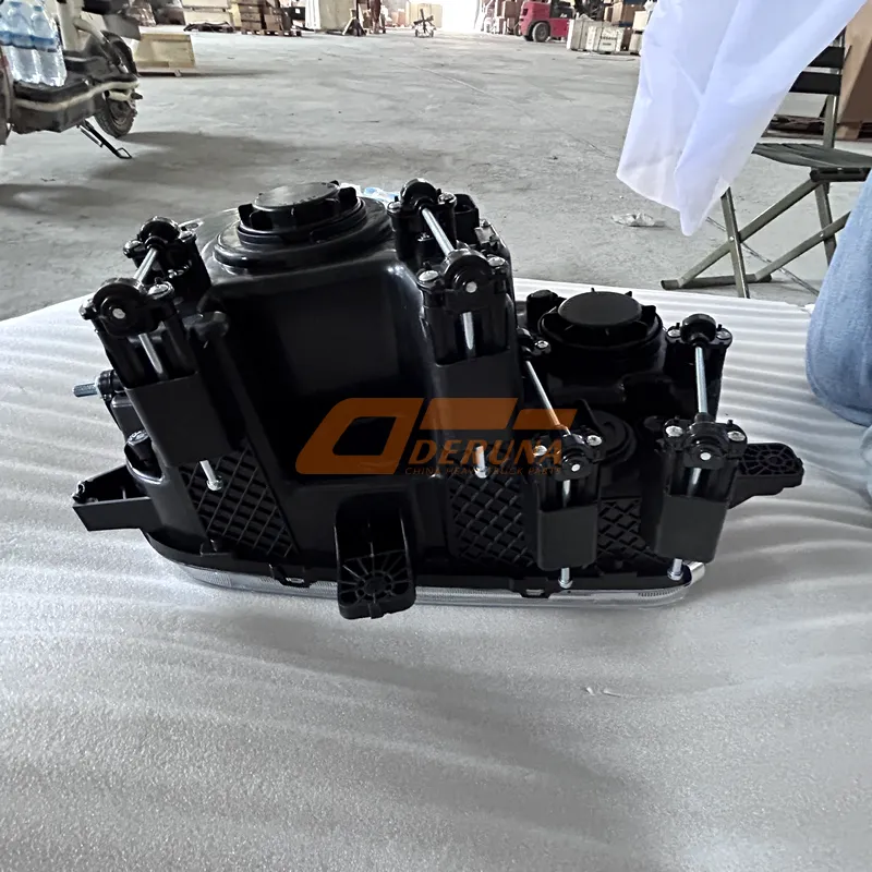 H4364010121A0 Left Front Combination Light Assembly