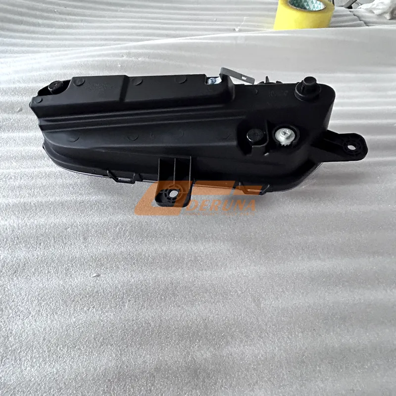 H4364020302A0 Left Front FogTurn Signal Lamp