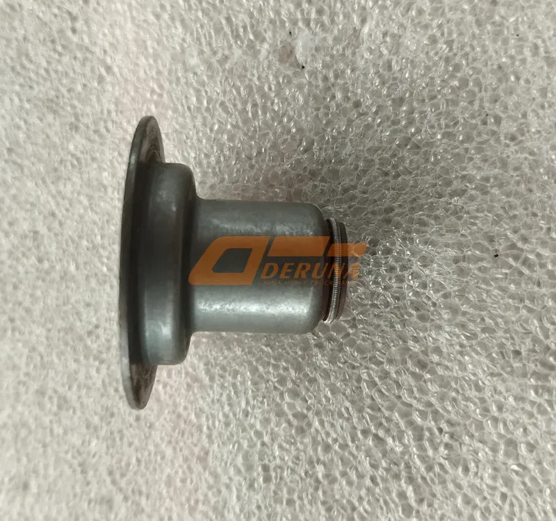 1000549569 D=14 Oil Cap (With Skirt) Wp10 Euro5 X3000