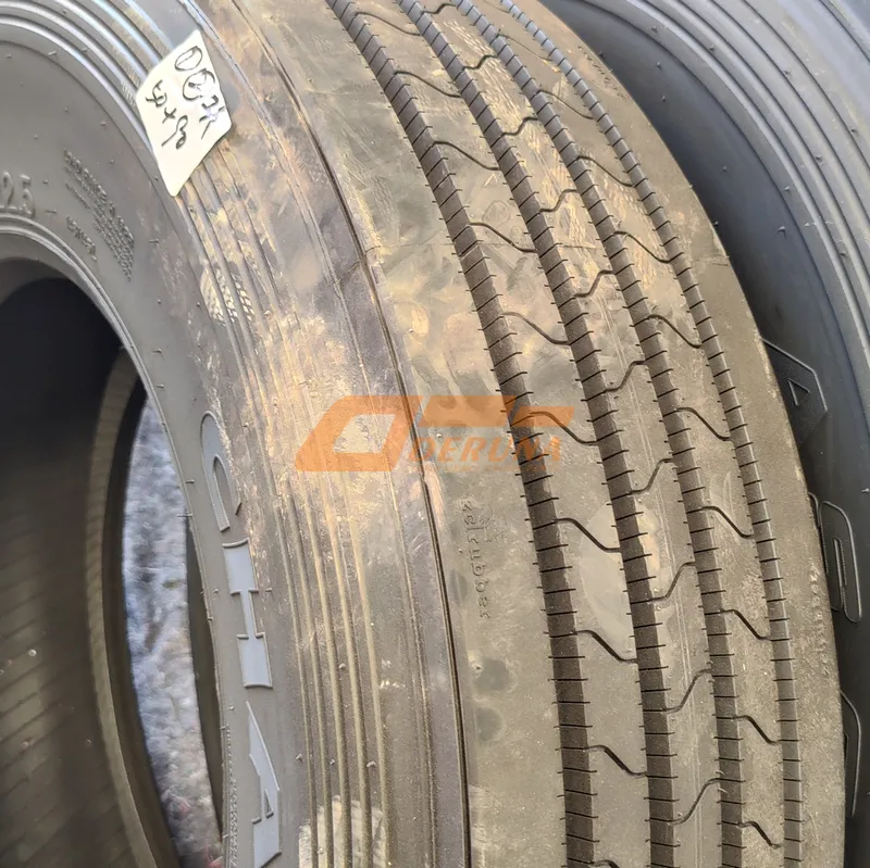 11R22.5 Tires