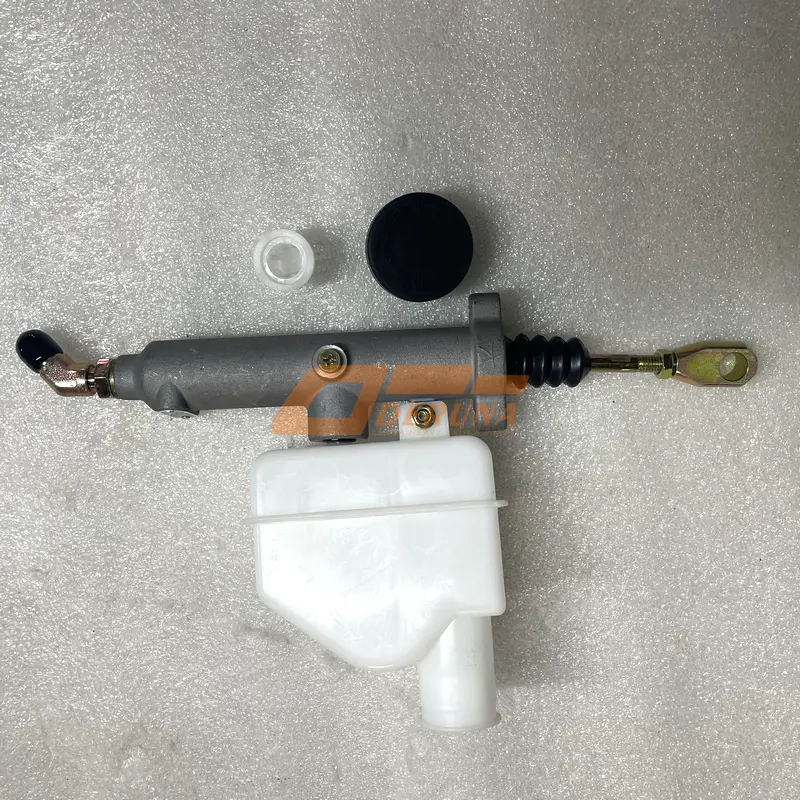 1602110A70A Master Clutch Cylinder J6