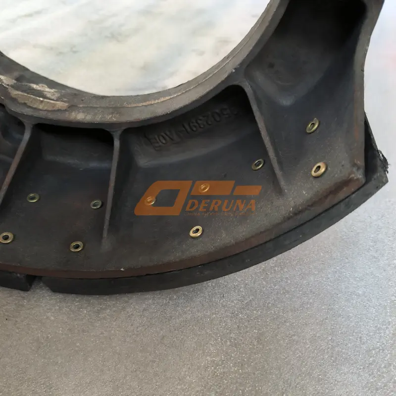 3502375-A0E Rear Brake Pads With Roller (30 Holes) J6