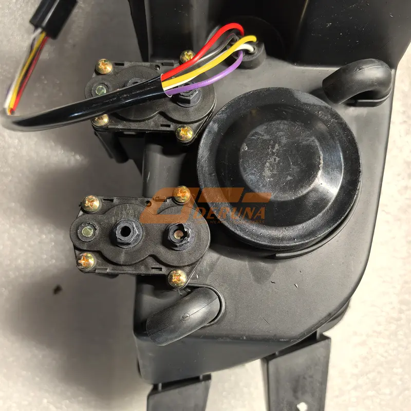 3711015-59AC Front Left Headlamp J6