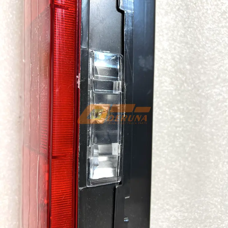 3716015-362 Left Rear Taillight With Number Plate Illumination