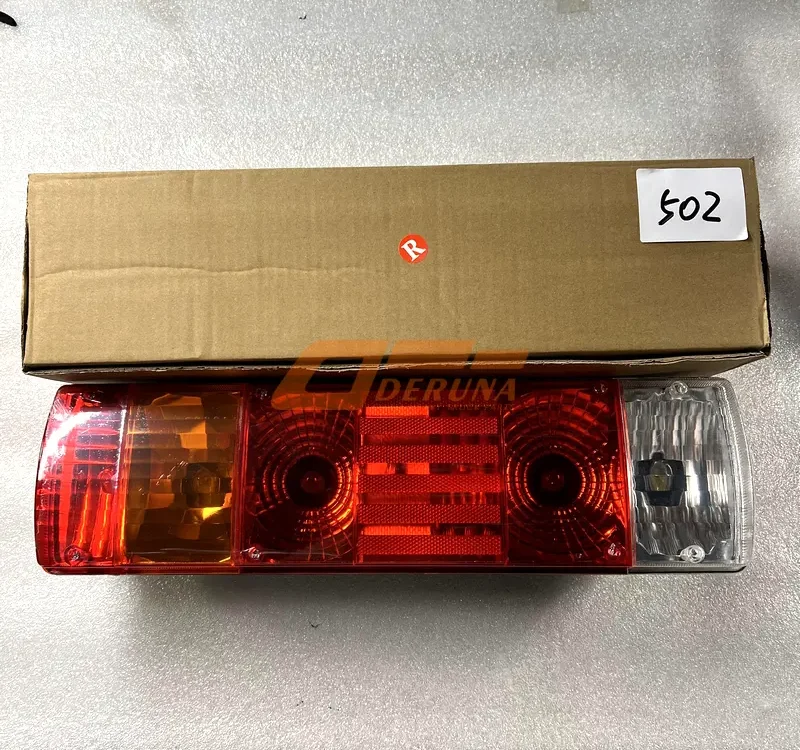 3716020-362 Right Rear Tail Light