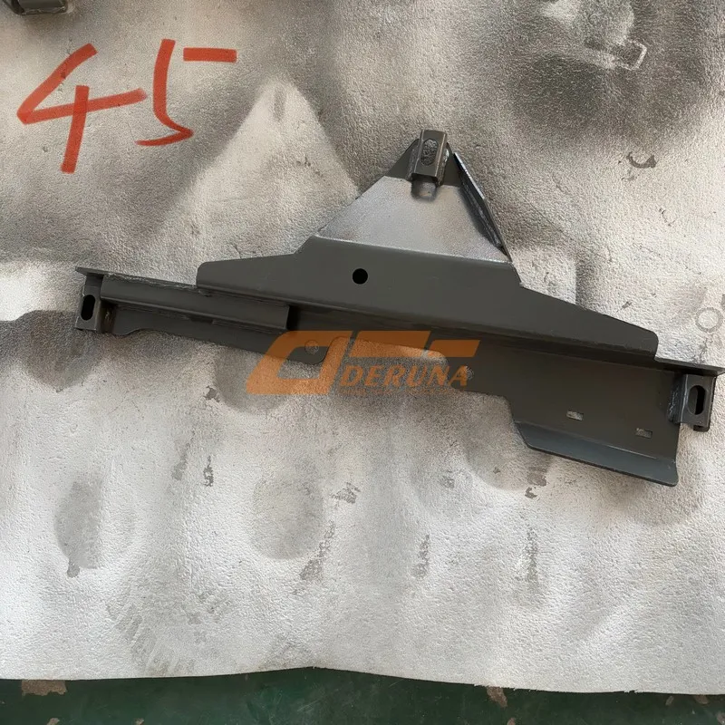 712W416105008 Left Bumper Bracket C7H