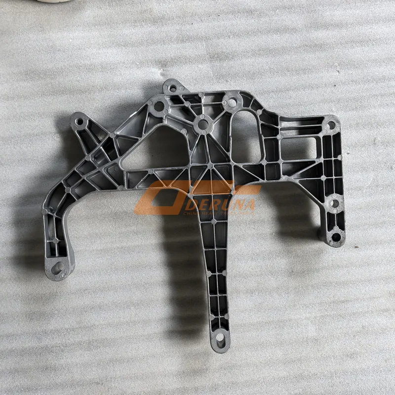 752W41615-5101 Right Headlight Bracket