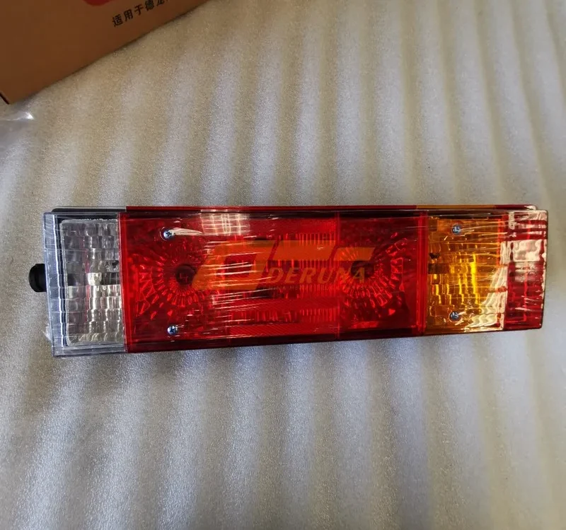 81.25225.6465-WX Left Combination Tail Light