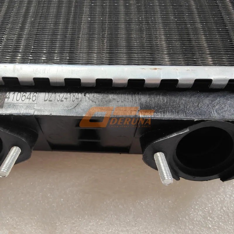 81.61901.0067 Radiator Oil Heat Exchanger
