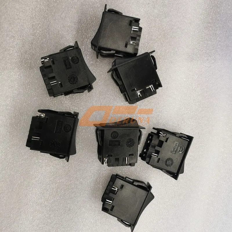 81.25505.6267 Inter-Wheel Differential Locking Rocker Switch