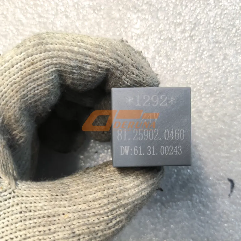 81.25902.0460 Windshield Wiper Relay