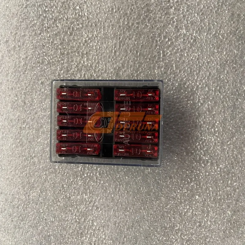 81.25436.0065 Red Fuses (10A)