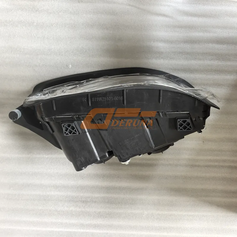 811W25101-6018 Right Headlight