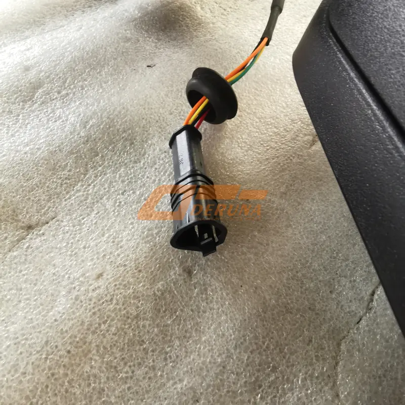 8202020BA01/A Right Rearview Mirror Assembly (Electric) CA6DM2 J6
