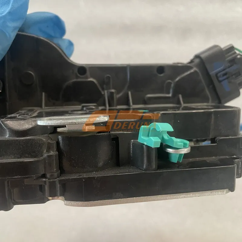 AZ16D234002002 Left Door Lock C7H