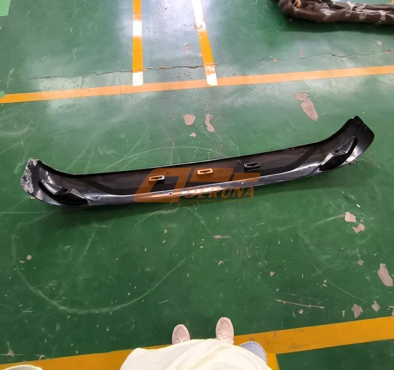 DZ14251880032 X3000 Sunvisor