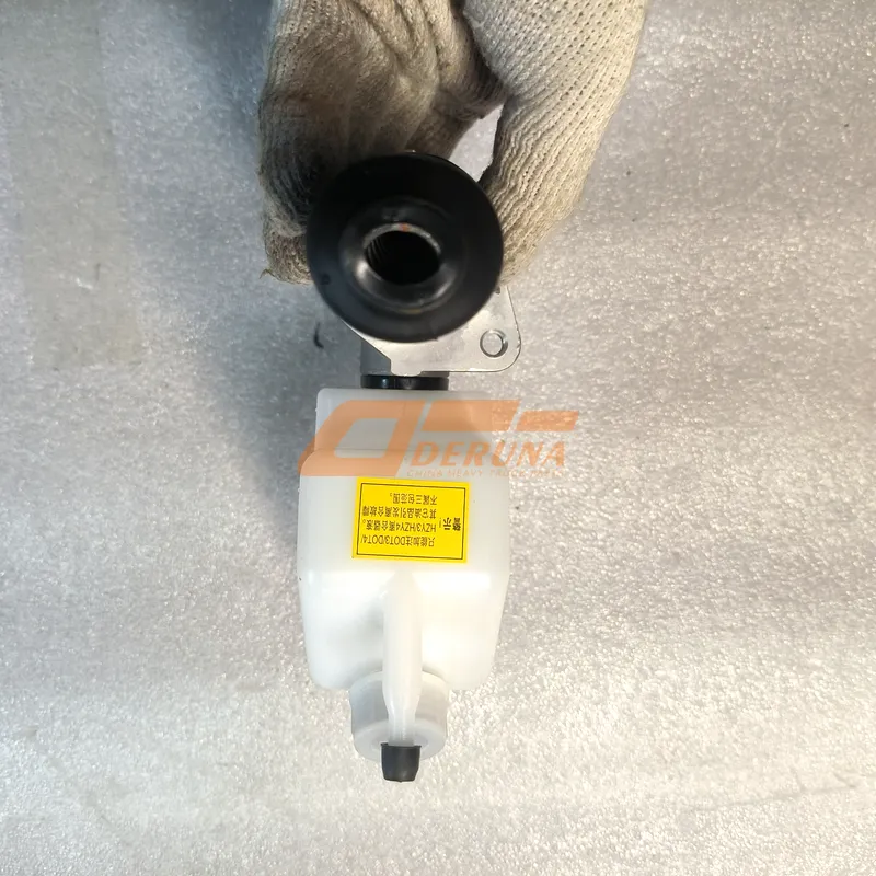 DZ9114230022+21 Main Clutch Cylinder