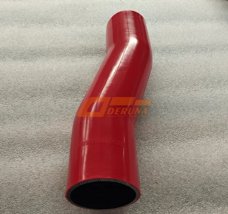 DZ95259535508 F3000 Wp10 Lower Radiator Spigot
