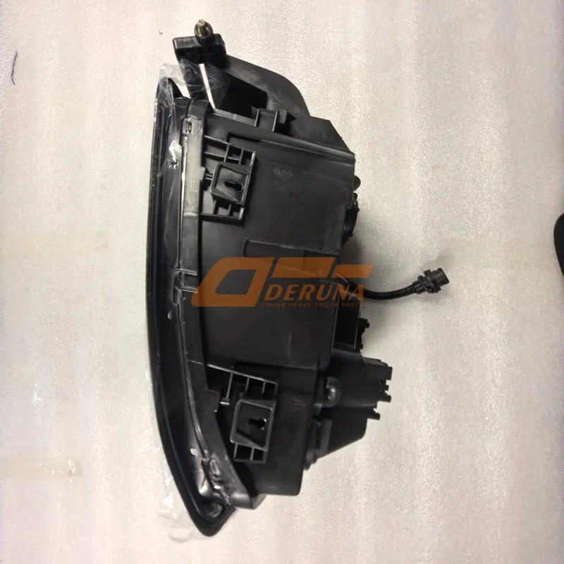 DZ97189723230 Shaanxi Shahe Man X3000 Dump Truck Left Headlight