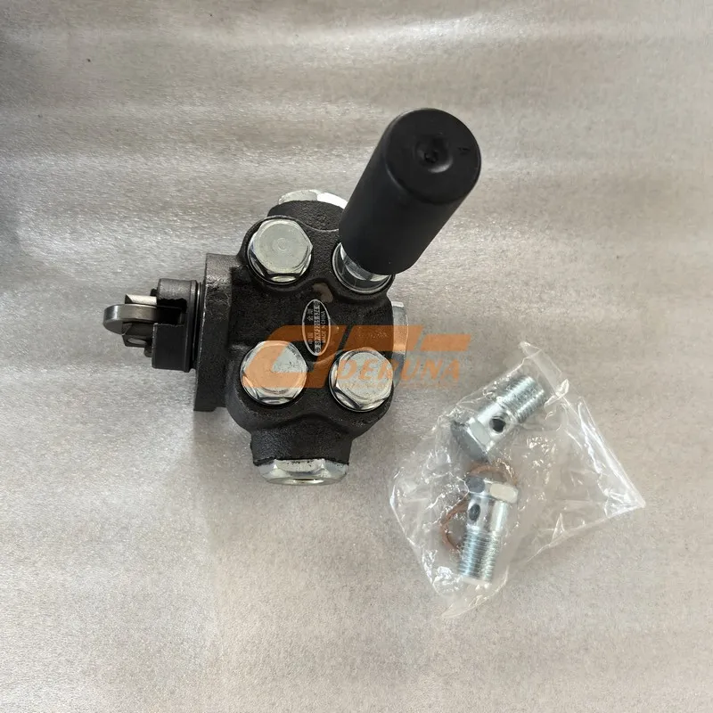 VG1095088010 Fuel Pump