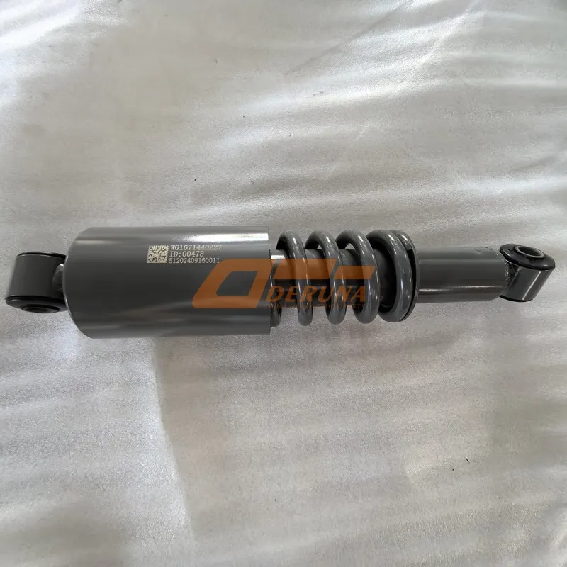 WG1671430227 Cab Shocks Front