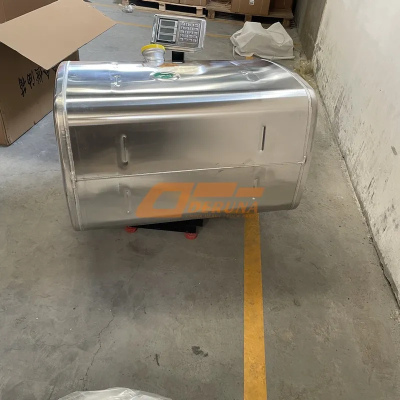 WG9925555003 Aluminum Alloy Fuel Tank 400 Liters (675X620)_Left Position