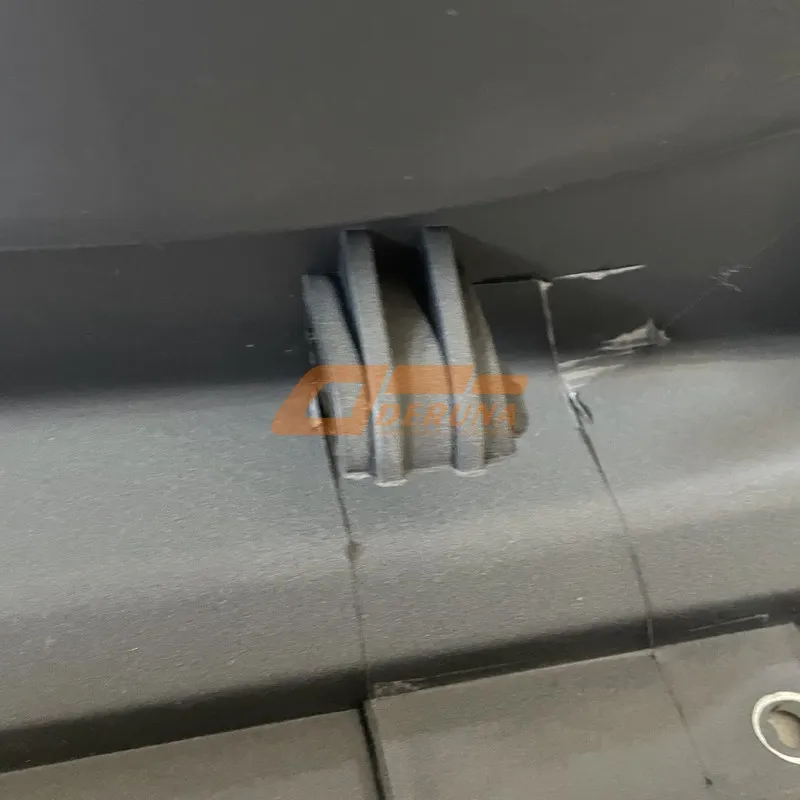 712W06620-0009 Radiator Housing (Plastic)