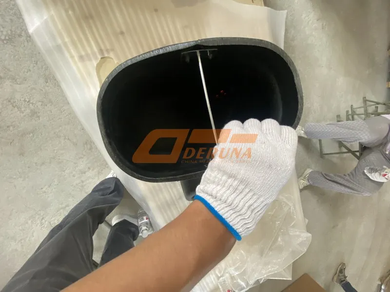 712W08201-1914 Lower Air Intake Assembly