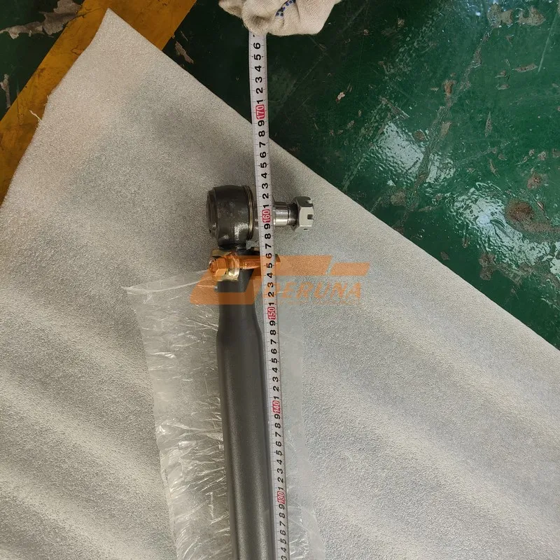 AZ9138430018 Transverse Steering Rod L=1550 (M24 Lugs) Howo