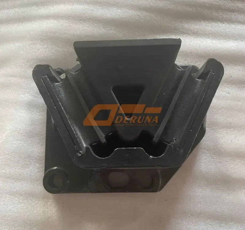 DZ95259590168 Engine Mount Front Right