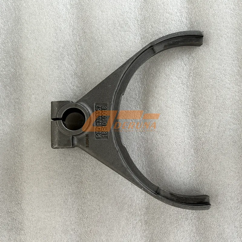 RTD170767 Fuller Gearbox Forks