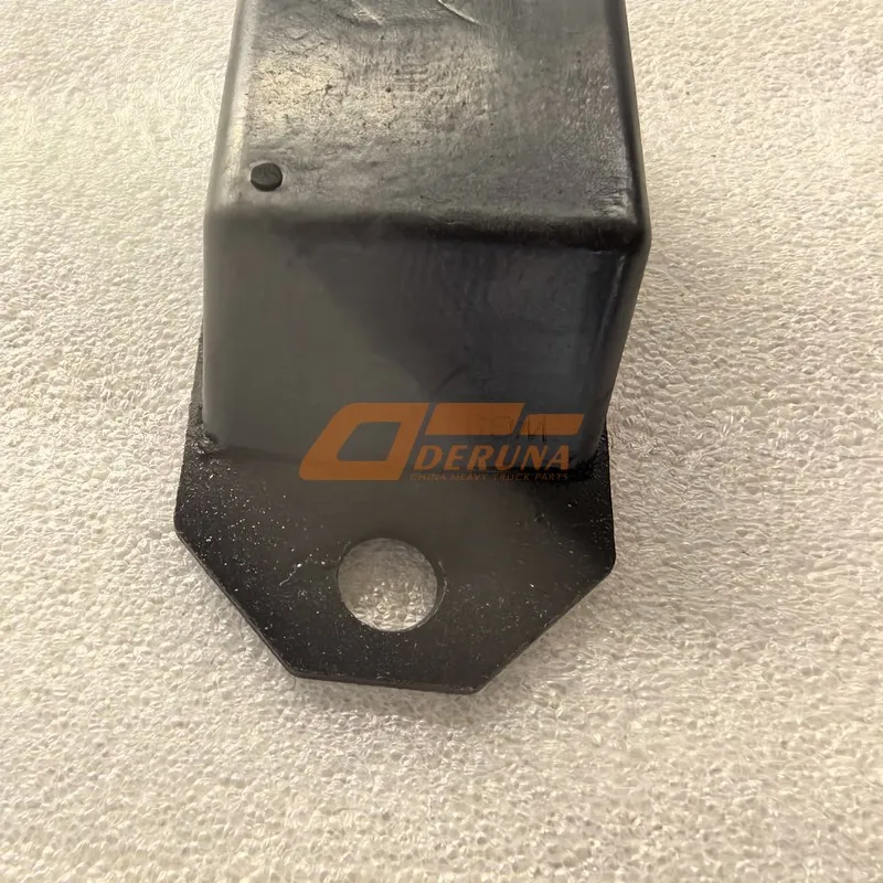 WG9416520030 Howo T5G Front Leaf Spring Liner (Bumper)