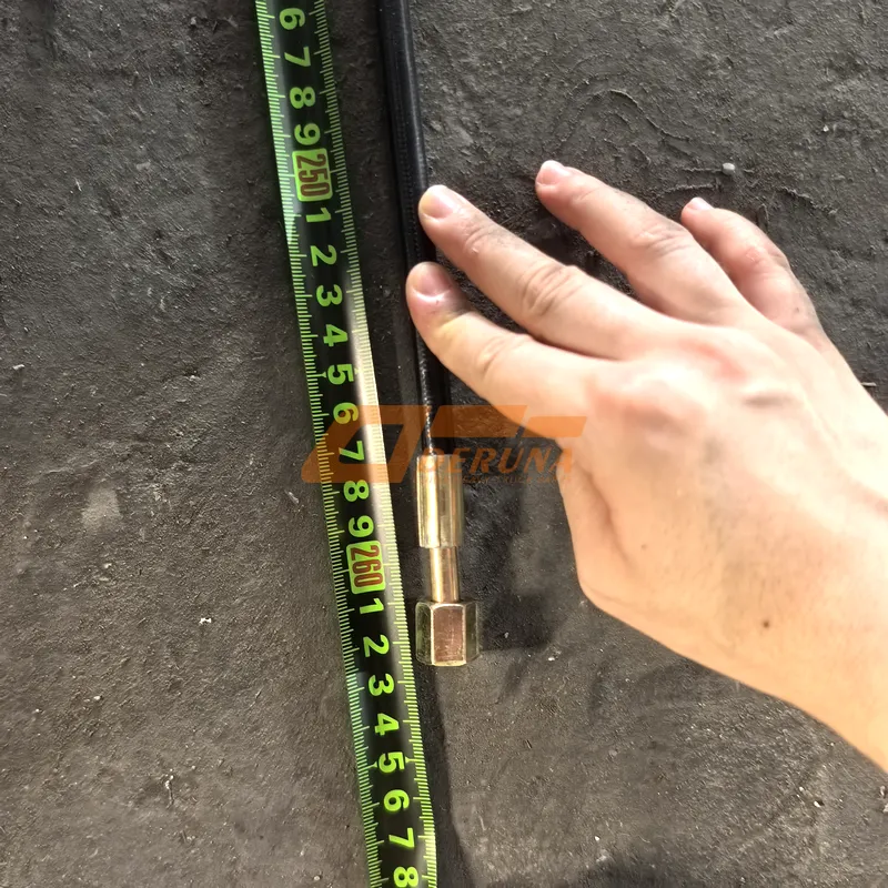 WG9719821005 Cab Lift Hose L=2600 Single Braided Fitting