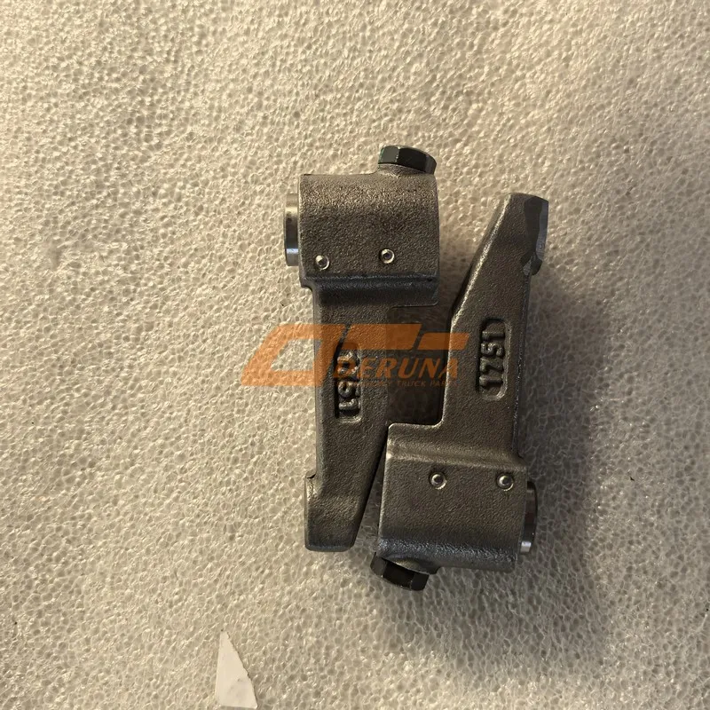 1000495068 WP12 X3000 Exhaust Valve Rocker Bridge