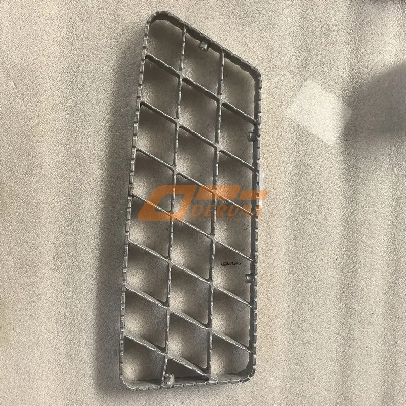 DZ13241240672 Footboard F3000 Right (Upper Step) Aluminum