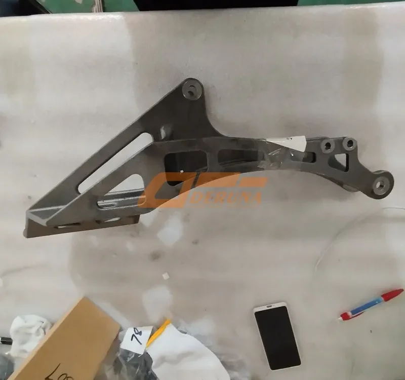 DZ13241440148 Cab Mounting Bracket Left X3000