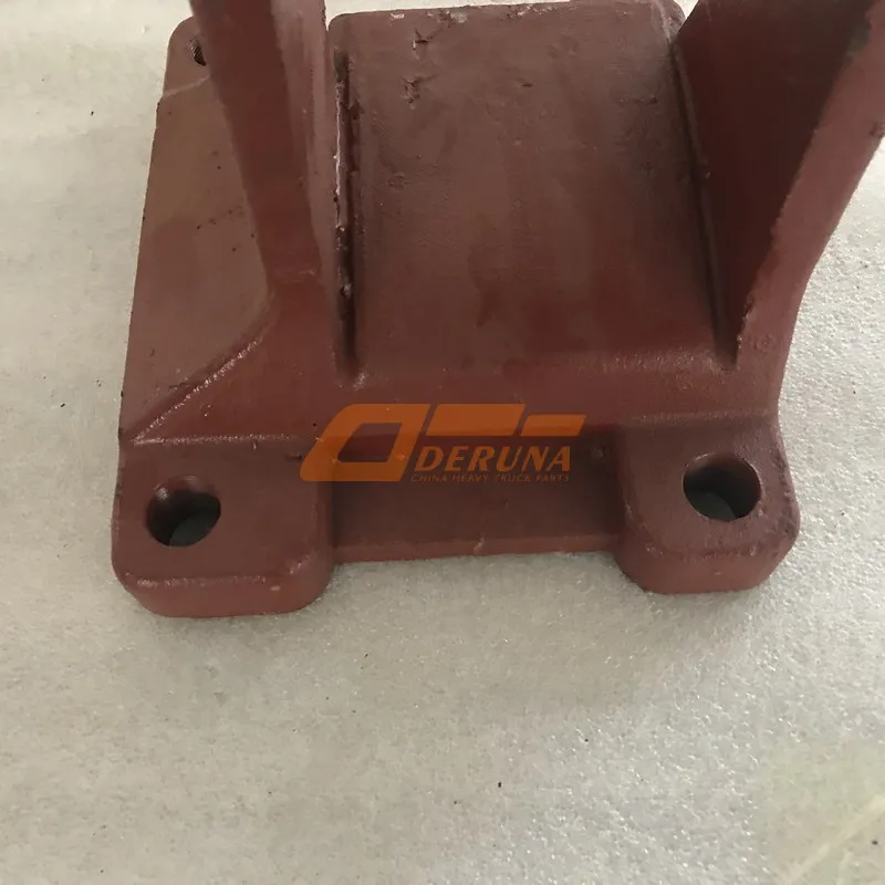 DZ9114524035 Rear Leaf Spring Bracket Front Right (Rear Left) F3000