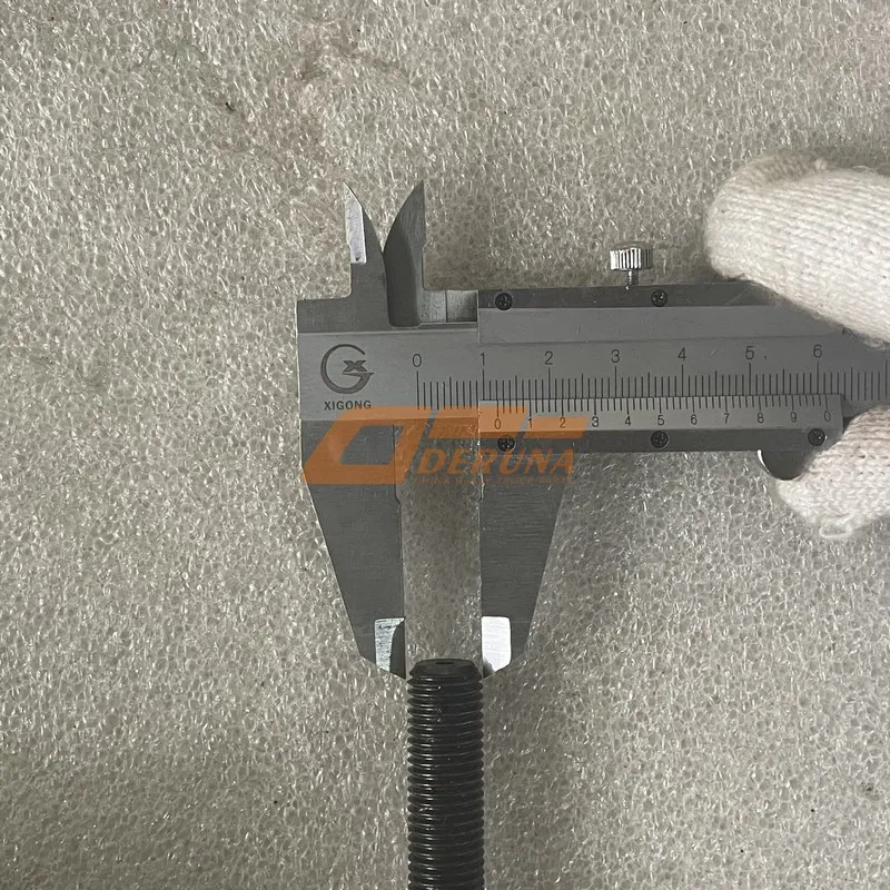 1004023-36D Connecting Rod Bolt M12 L=85