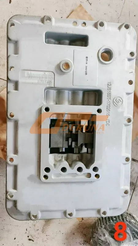 12JSDX240T-1702010-58 Upper Cover Assembly