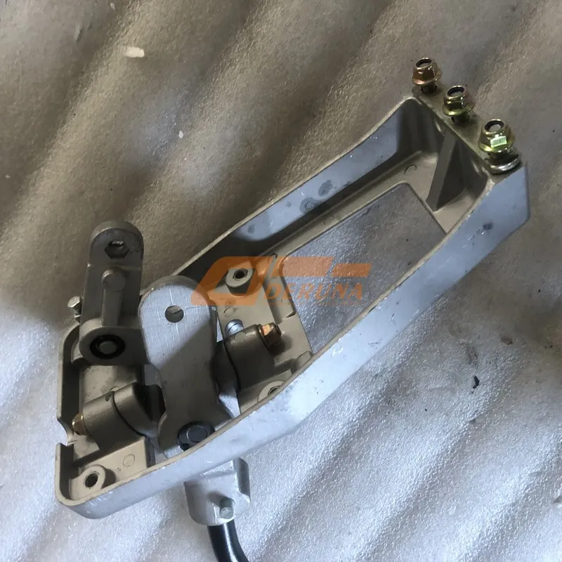 1703010-D840 Gear Lever Bracket Assembly
