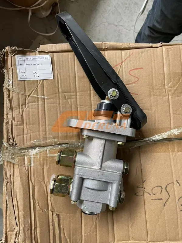 3514010-D9860W3514010-Q422 Footbrake Valve