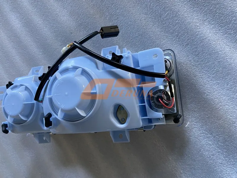 3711060-Q710 Headlight RHS