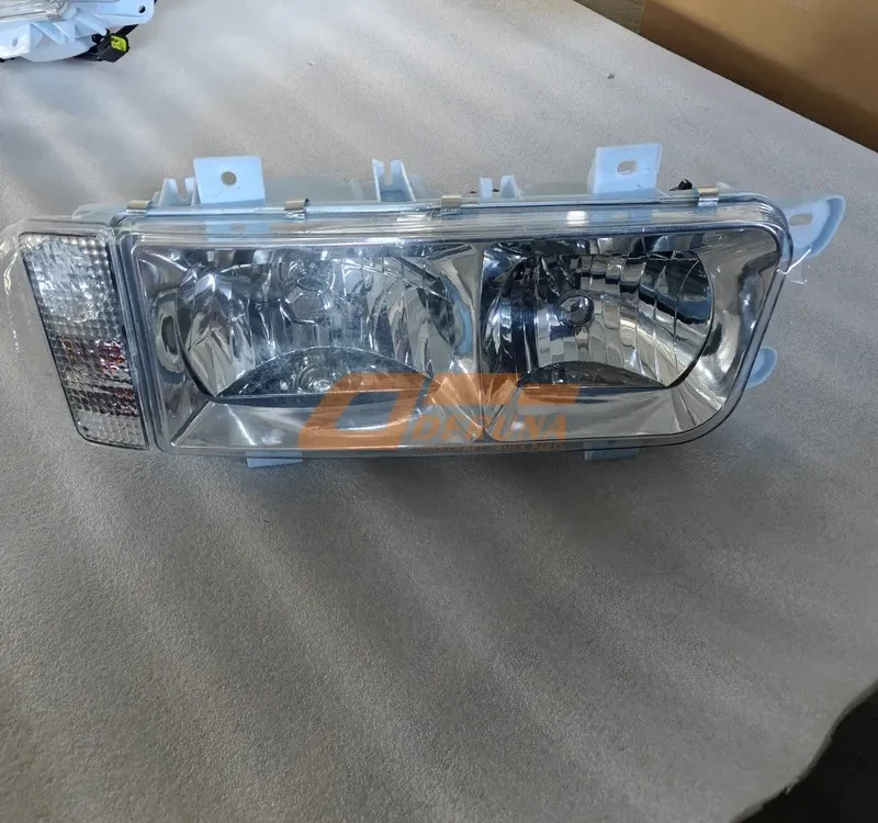3711065-Q710 Headlight LHS