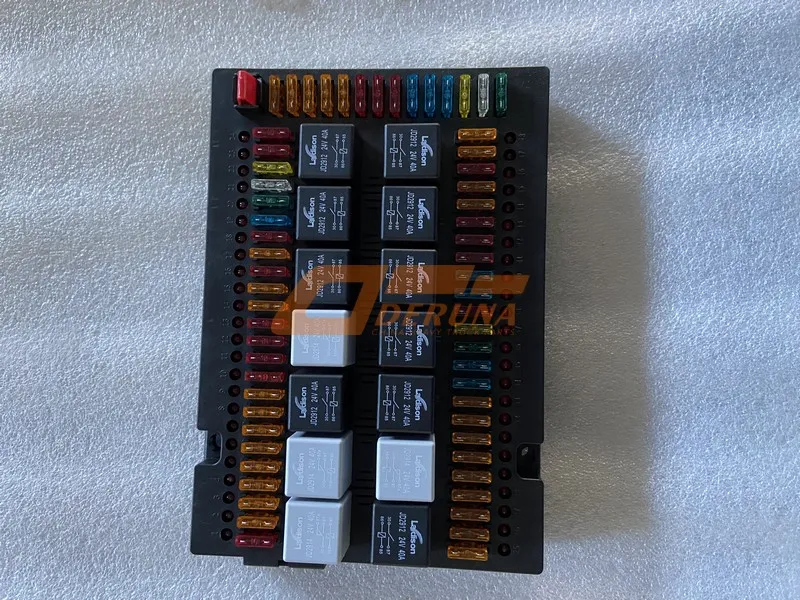 3722065-D9651 Fuse Box