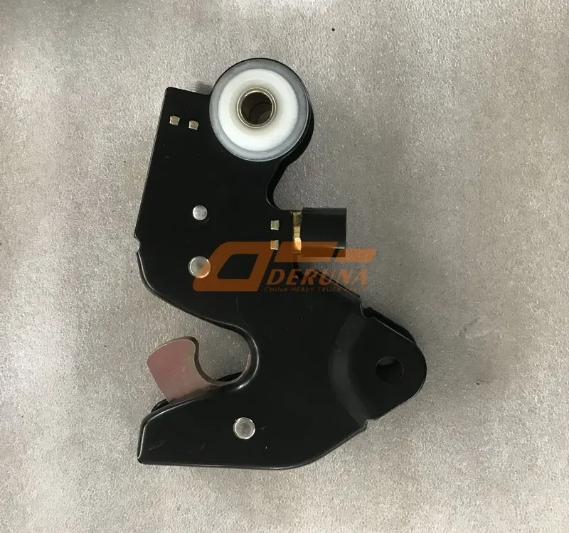 5004060-A01-C00 Cab Hydraulic Lock J6